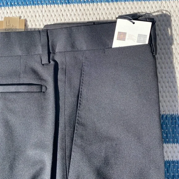 NWT! Mens Burberry Lightweight Wool Dress Pants, Basic Black. Size 33 - 34”waist - Picture 1 of 15